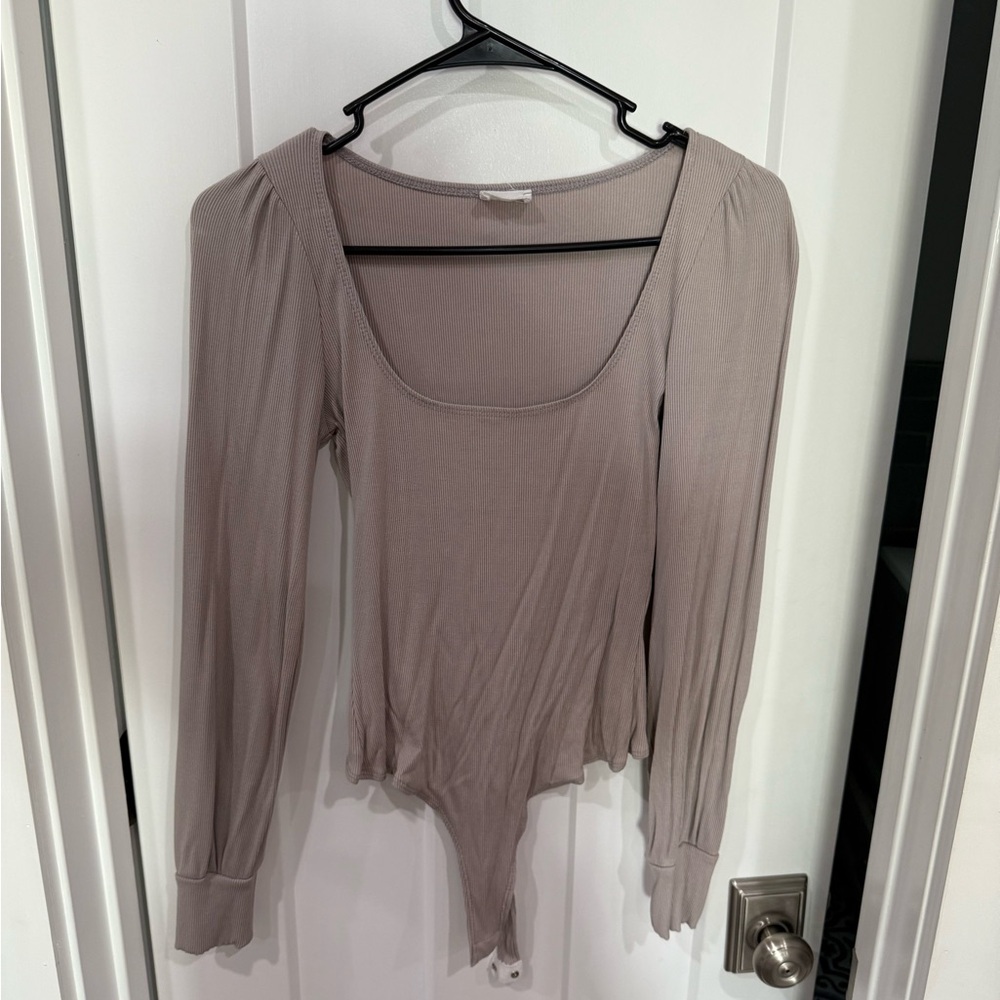 Le Lis Taupe Long Sleeve Bodysuit